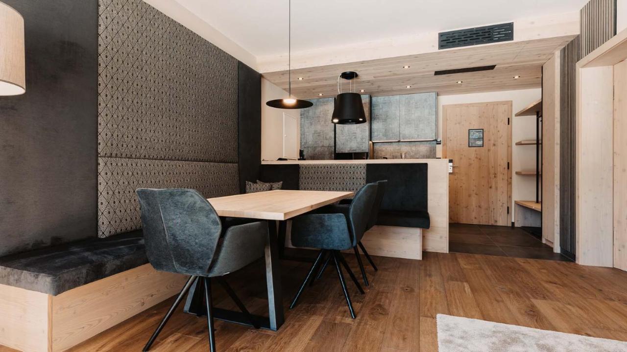 Hofgut & Lifestyle Aparthotel Wagrain